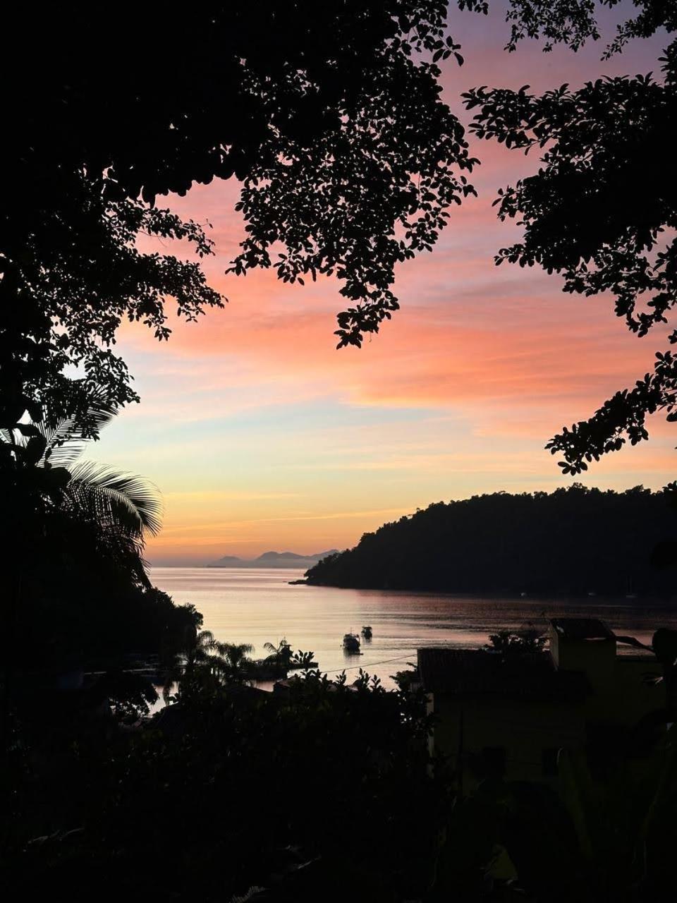 Chales Paris Paraty Luaran gambar